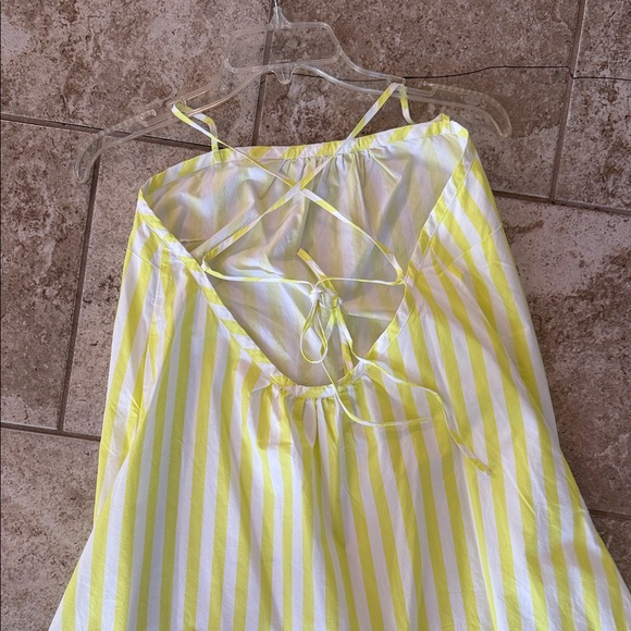 Striped Yellow & White Dress - Picture 4 of 8
